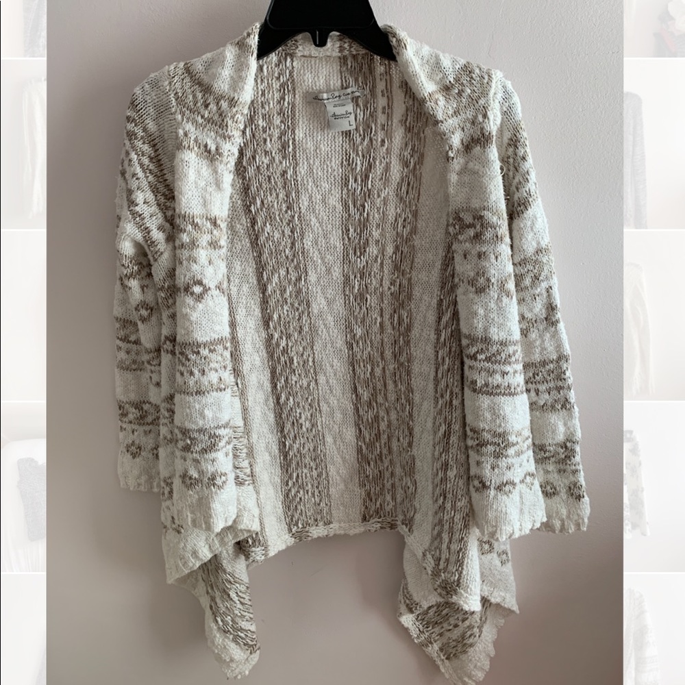 American Rag Cream/Brown cozy  cardigan!